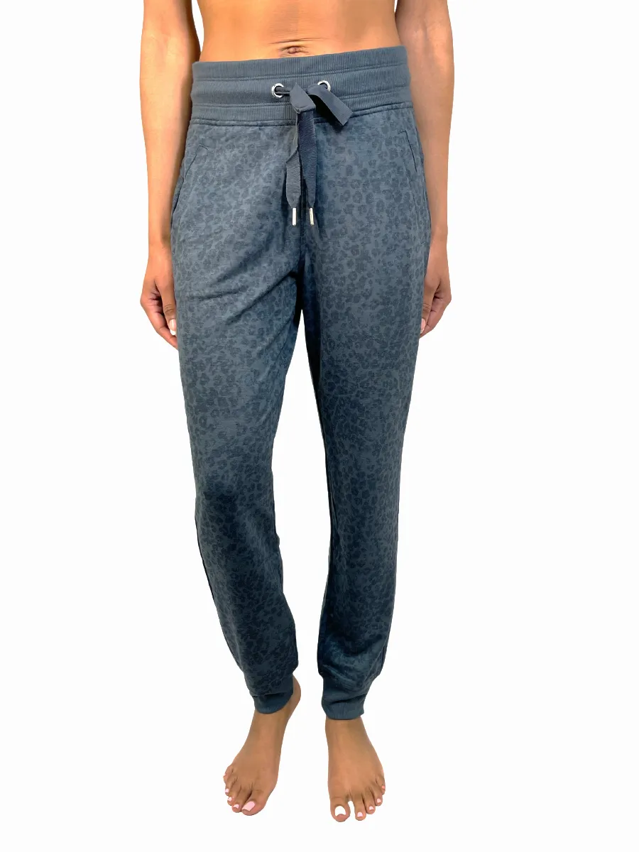 Apana Little Leopard Sweathose Blau Moos