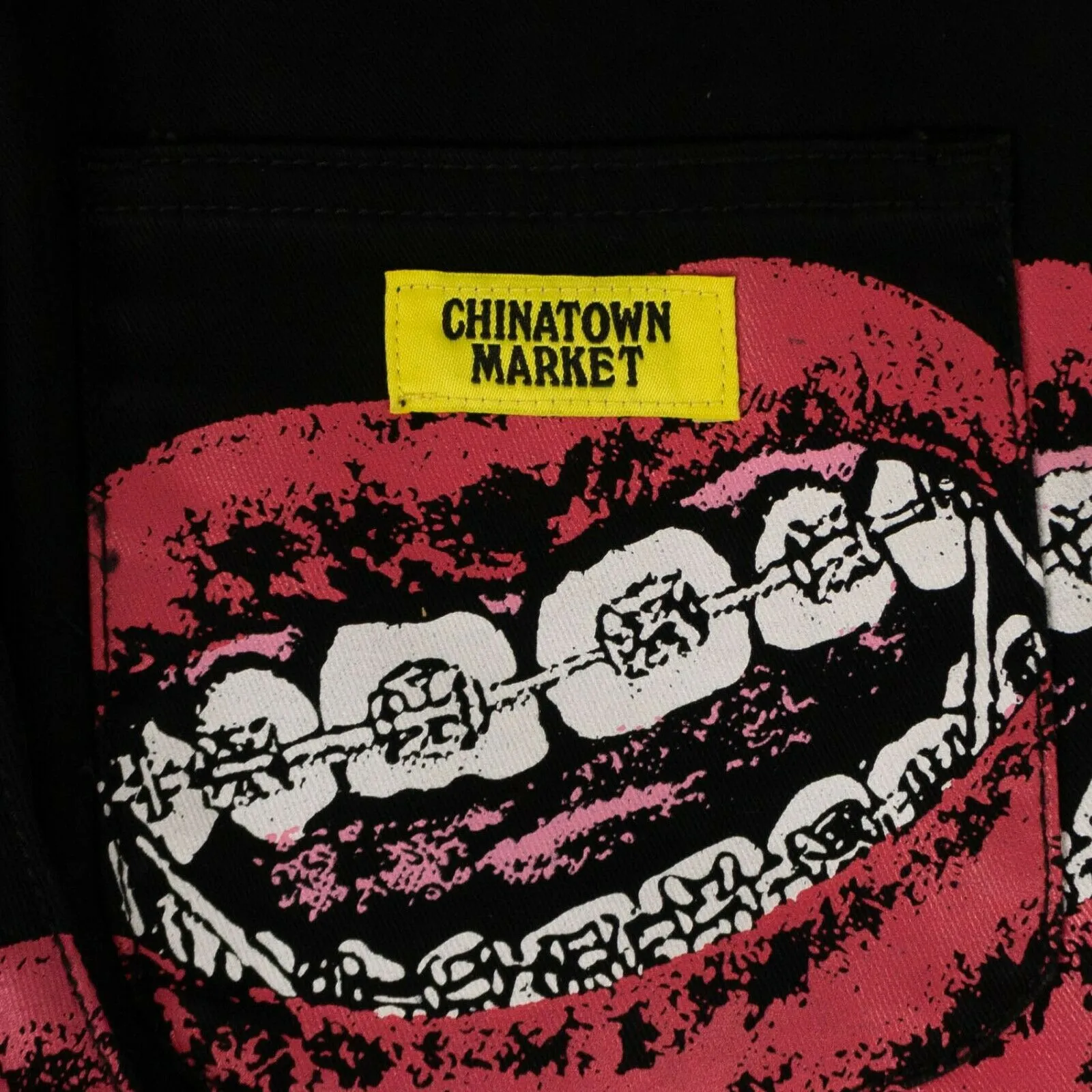 Chinatown Market 'Brace Face' Hose - Mehrfarbig