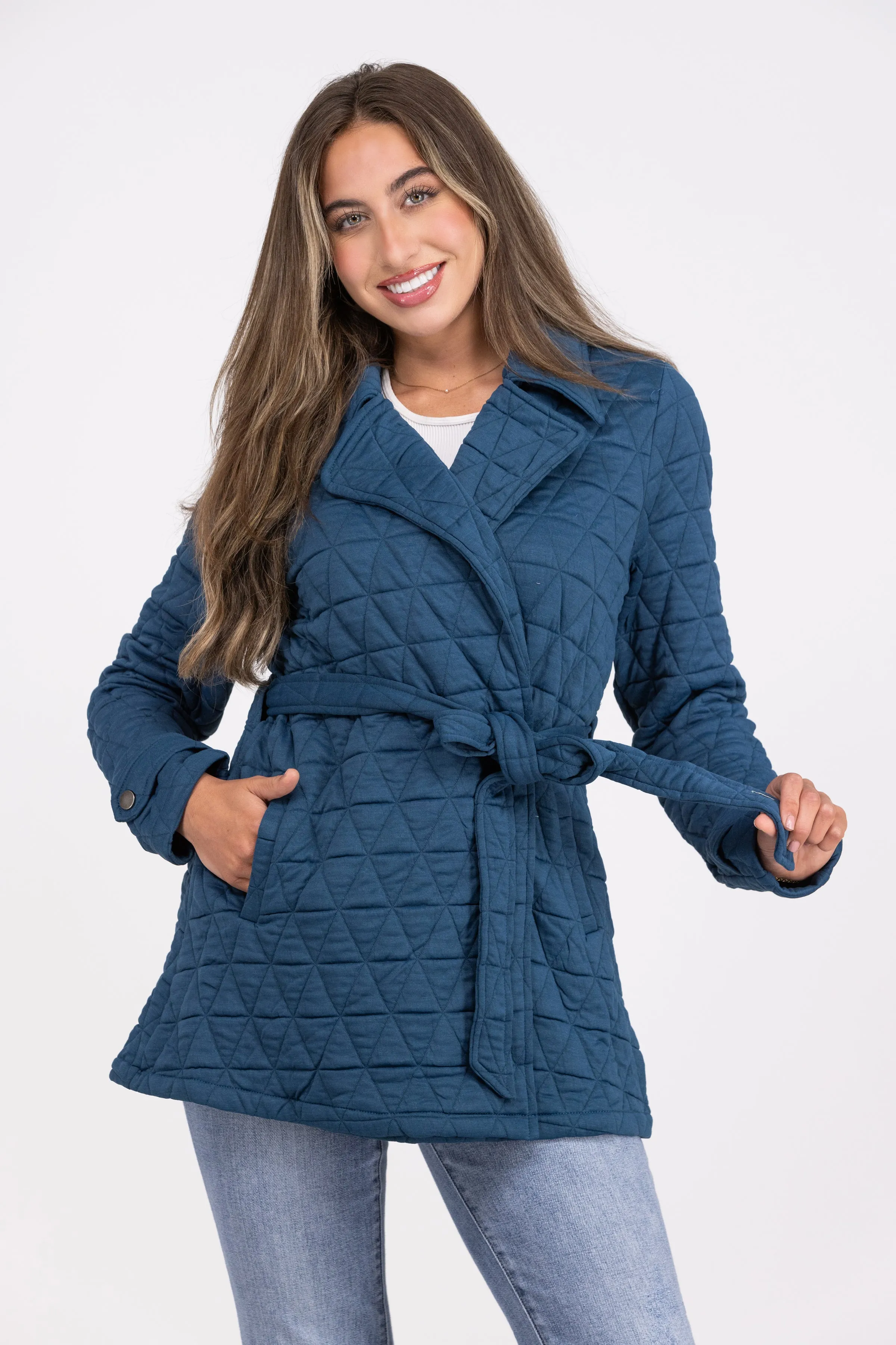 Jeder ist anders Damen Steppjacke mit vorderer Bindefunktion * Endgültiger Verkauf*