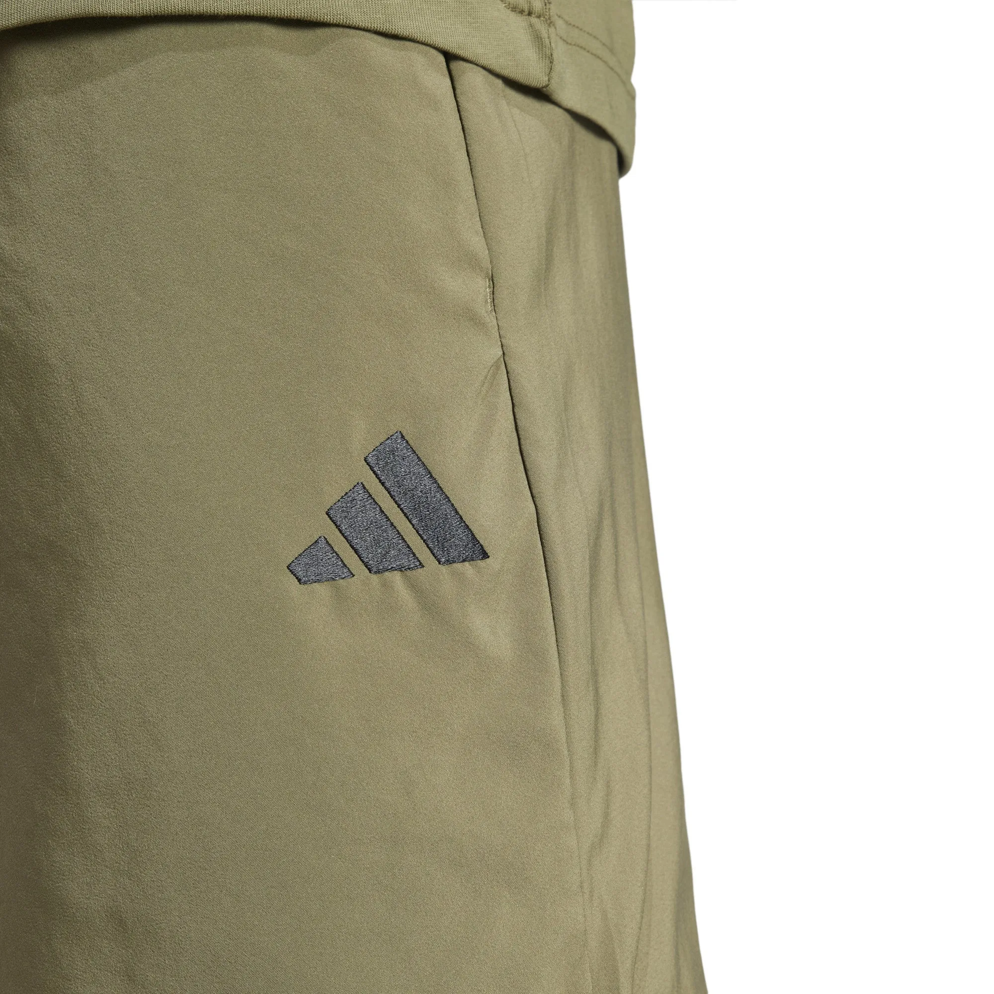 Herren Essentials Shorts mit kleinem Logo
