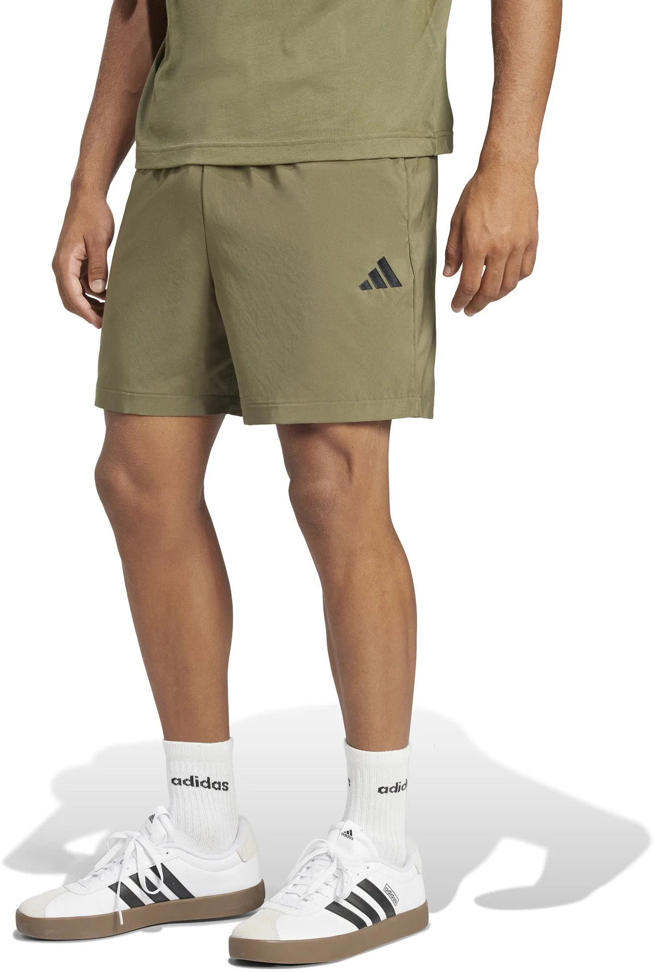 Herren Essentials Shorts mit kleinem Logo