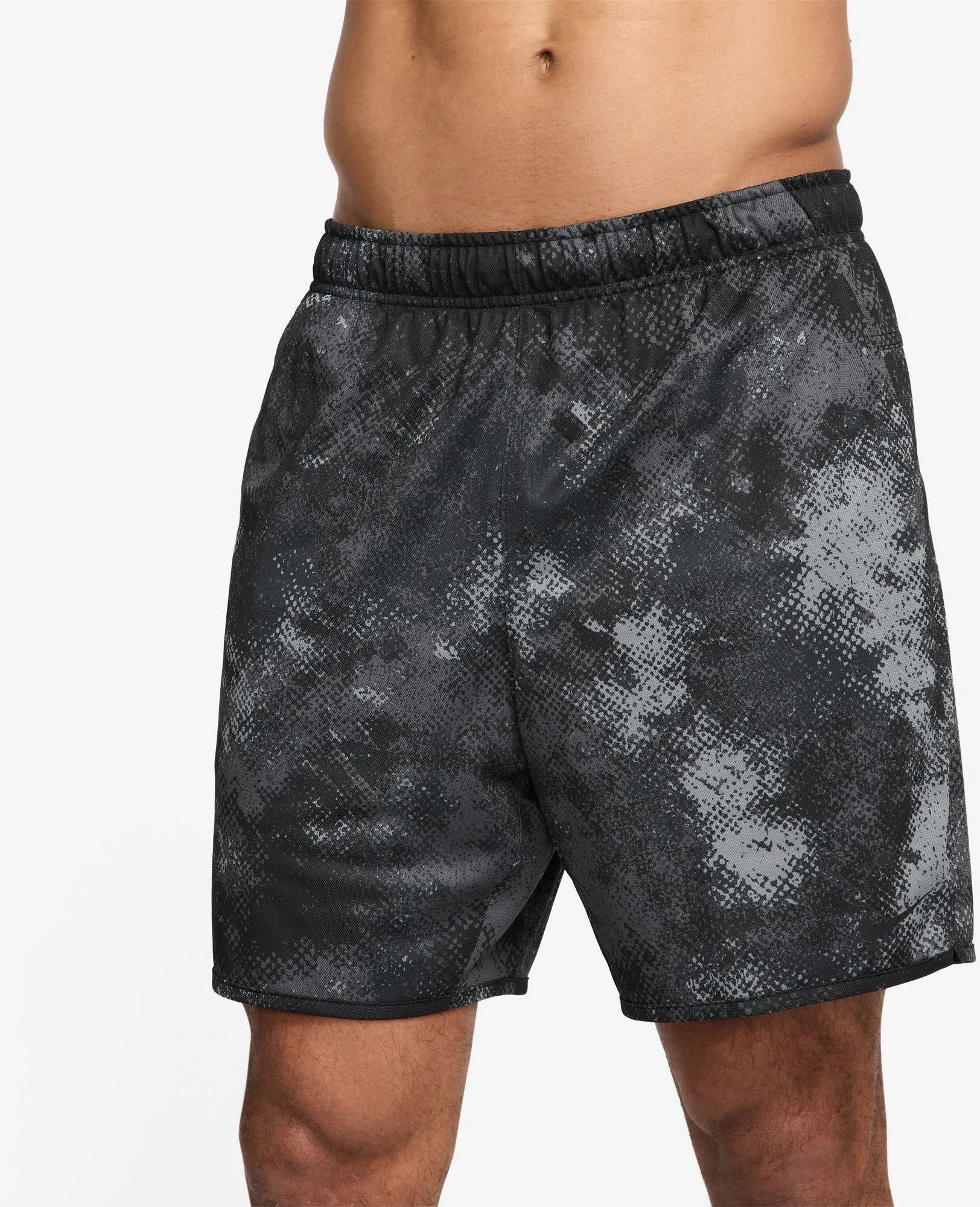 Herren Fitnessshorts 7 Zoll ungefüttert in Tarnoptik