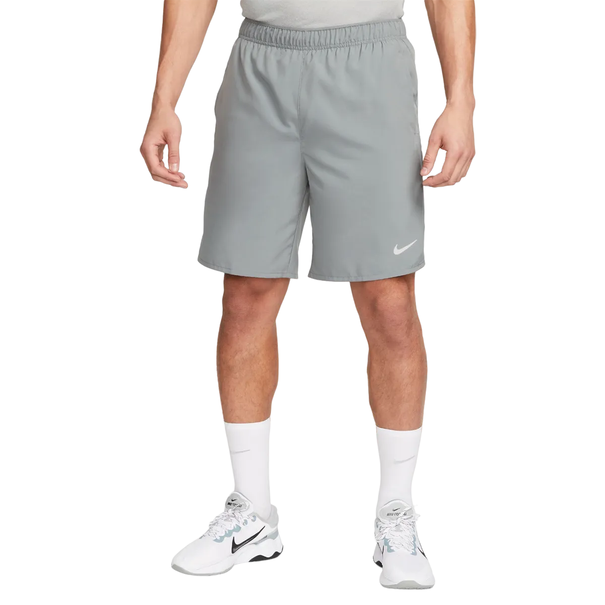 Nike Dri-FIT Challenger 9