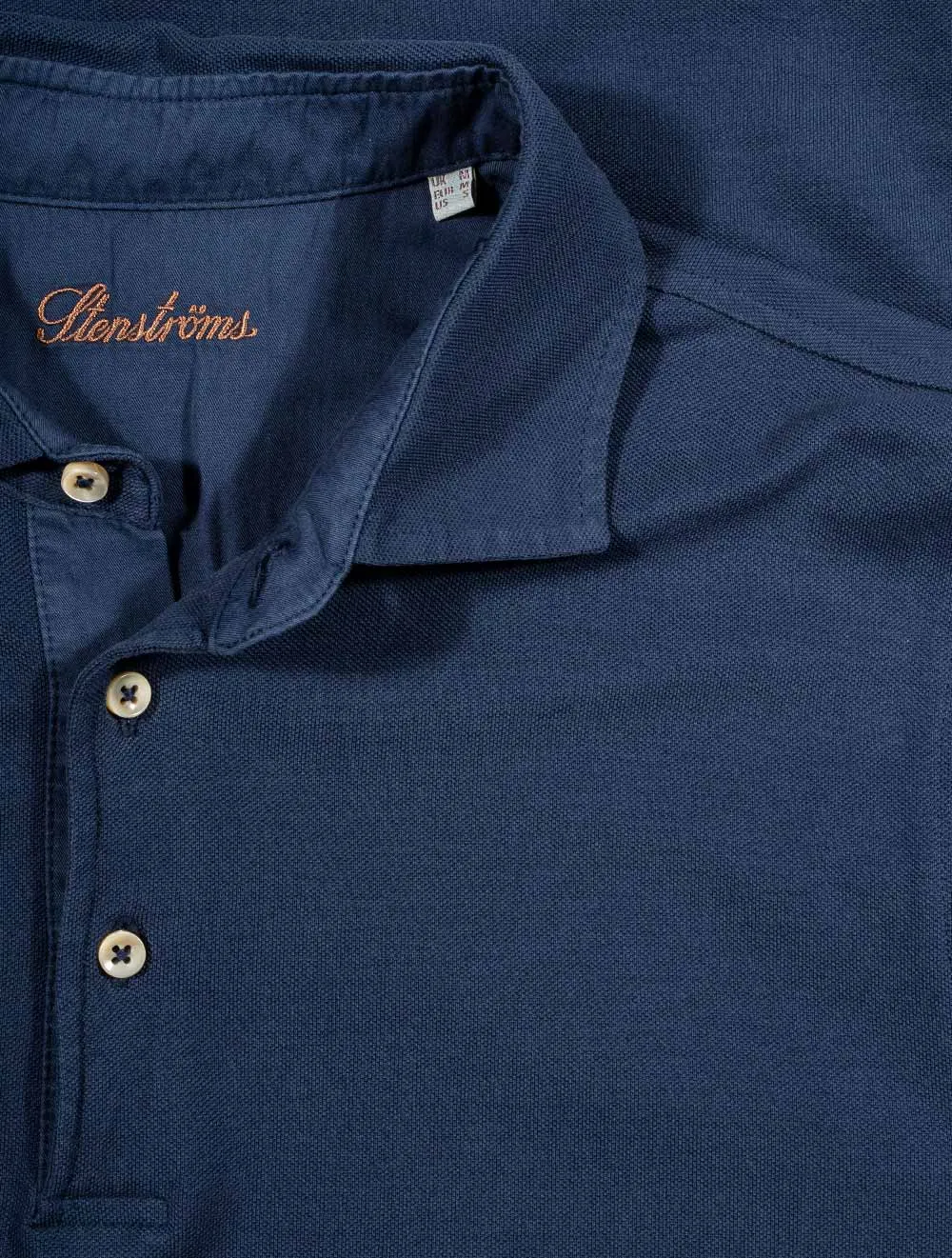 Pigmentgefärbtes Polohemd - Marineblau