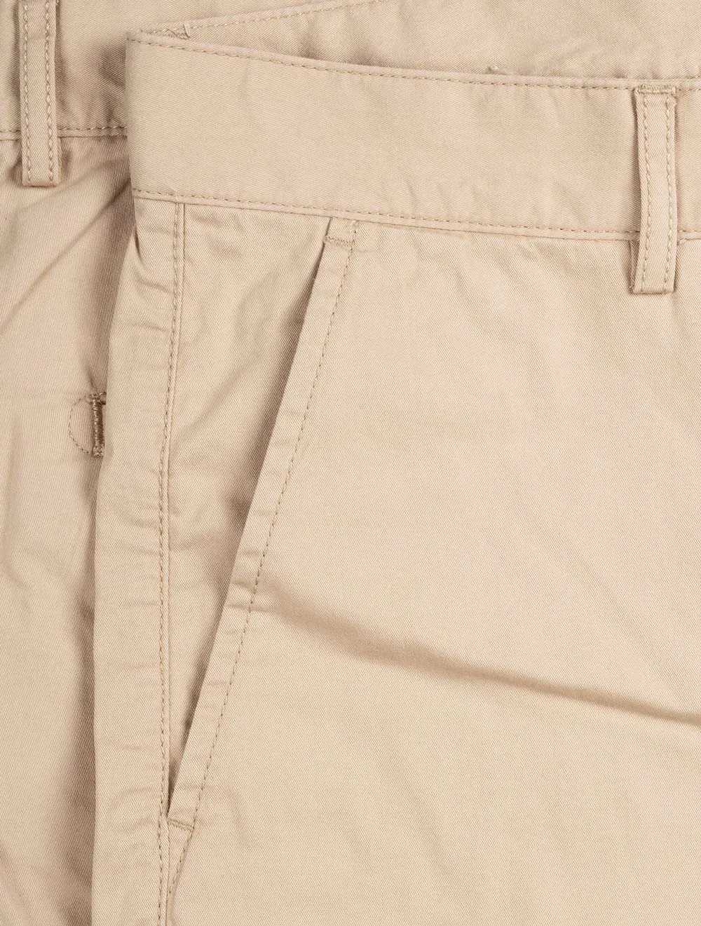 Bequeme Shorts Dunkelkhaki