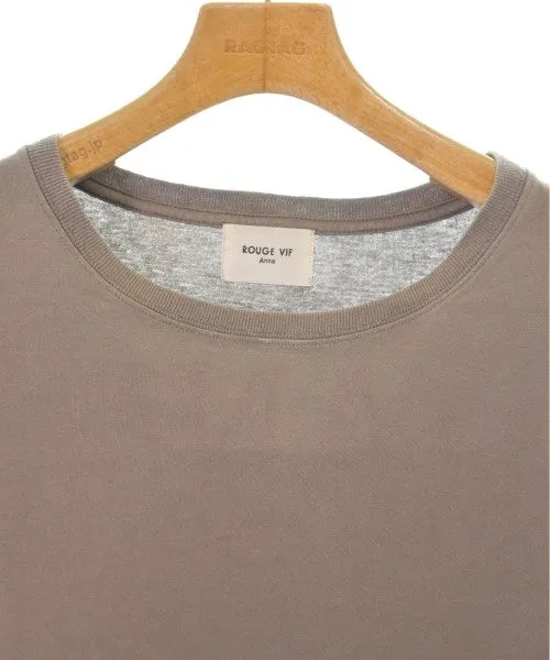 Rouge vif T-Shirts/Oberteile
