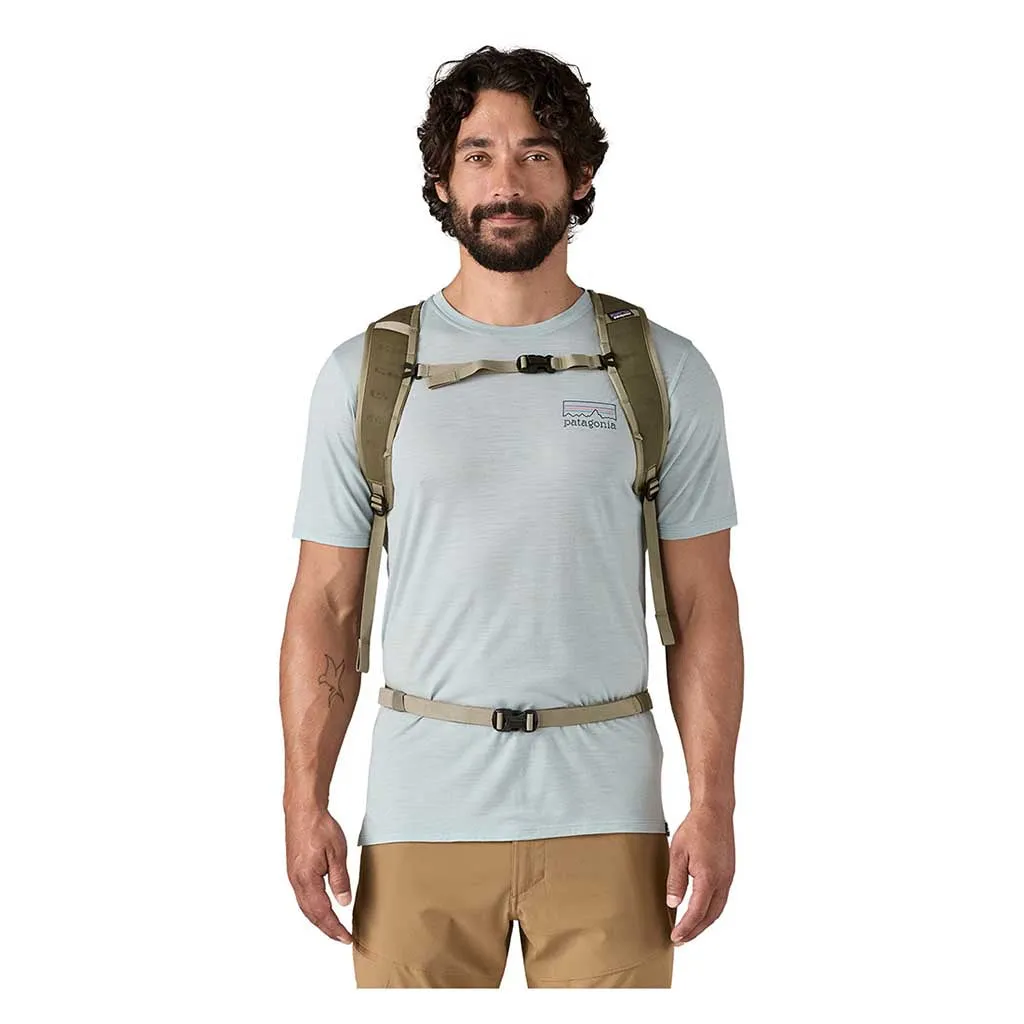 Terravia Pack 14L Patagonia Kleidung