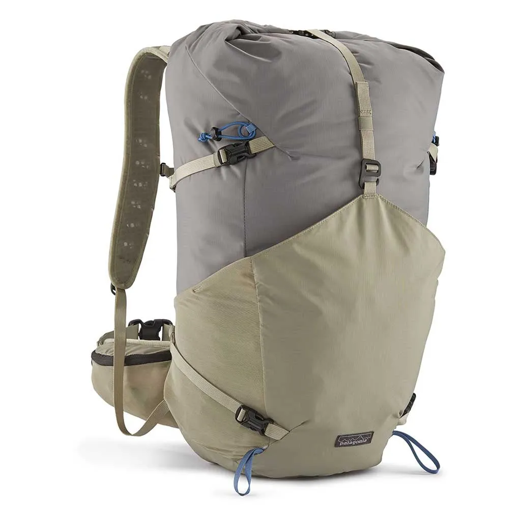 Terravia Pack 36L Patagonia Kleidung