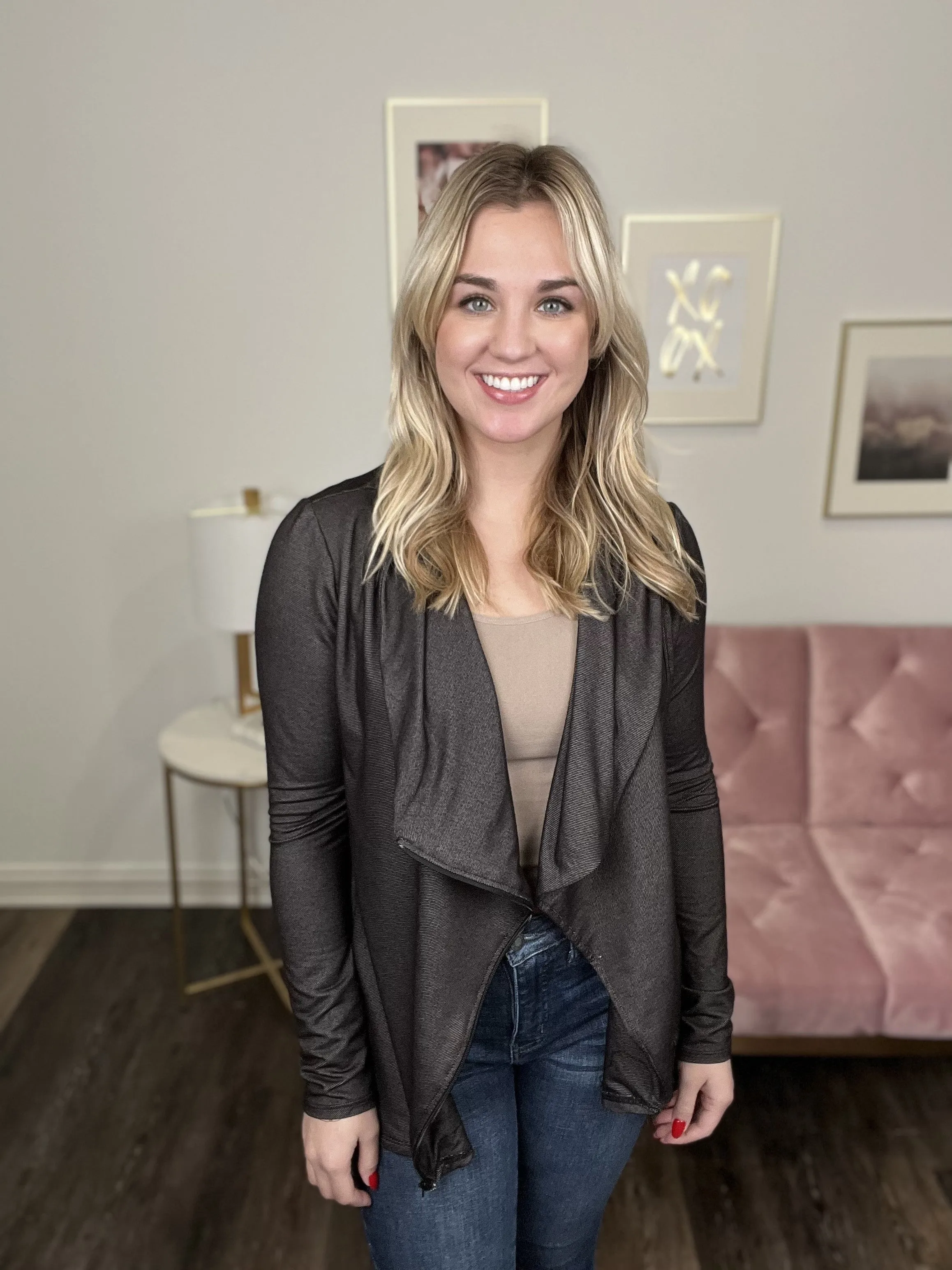 Die vielseitige Damen-Jacke mit Reißverschluss