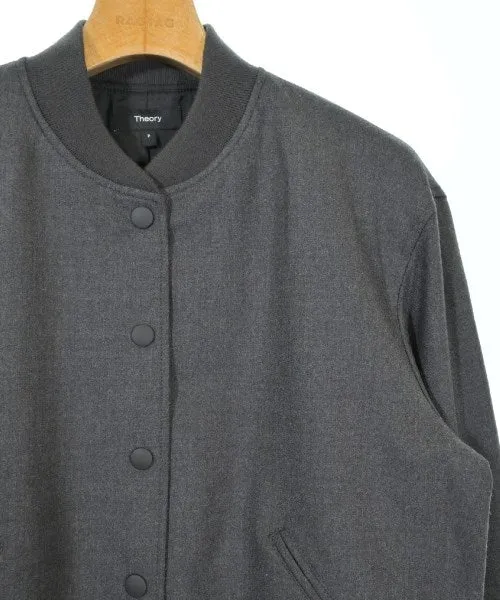 Theorie Varsity Jacken