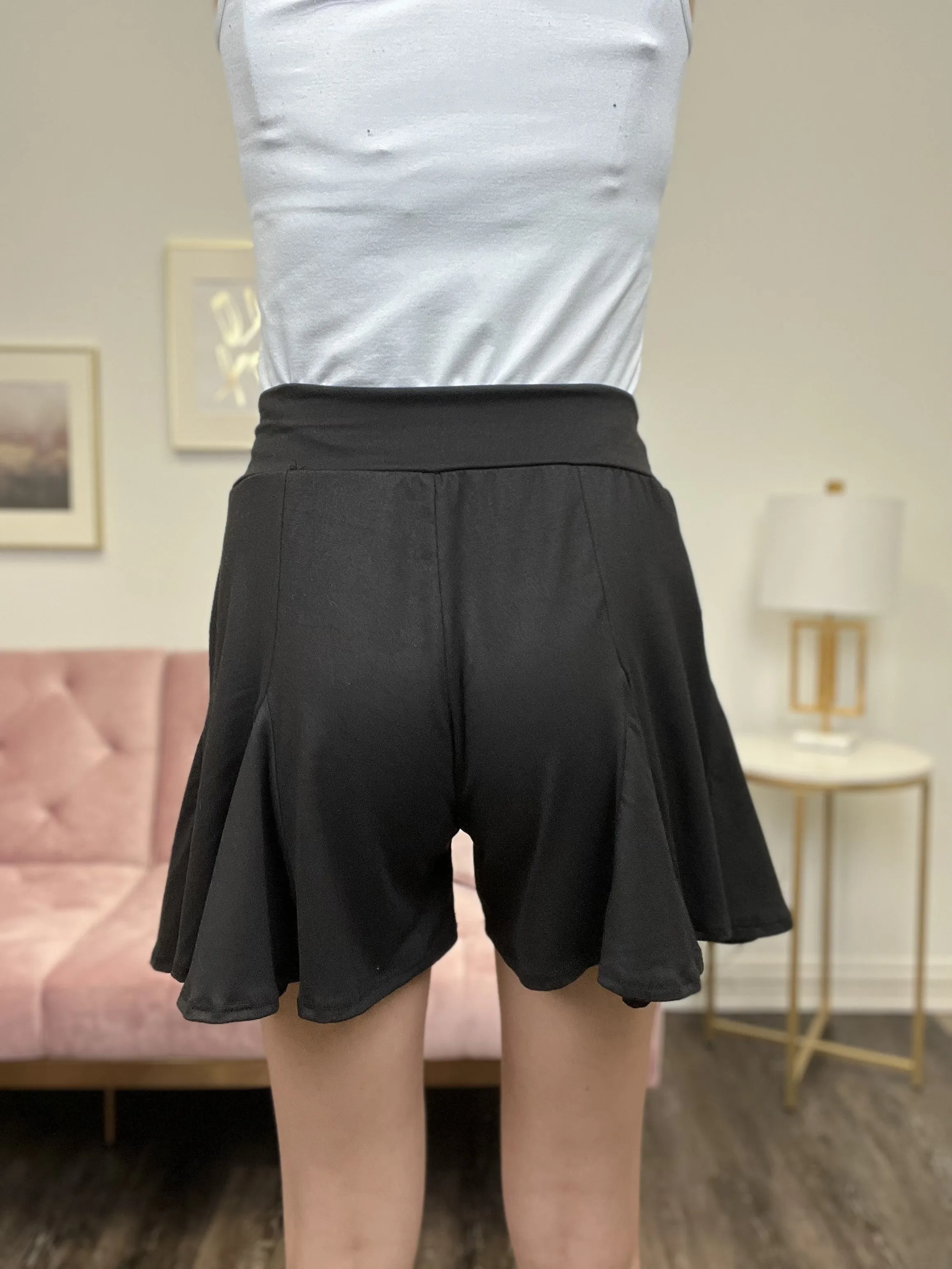 Damen-Rüschenshorts