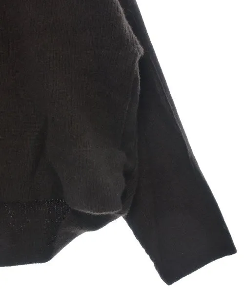 YOKE Pullover
